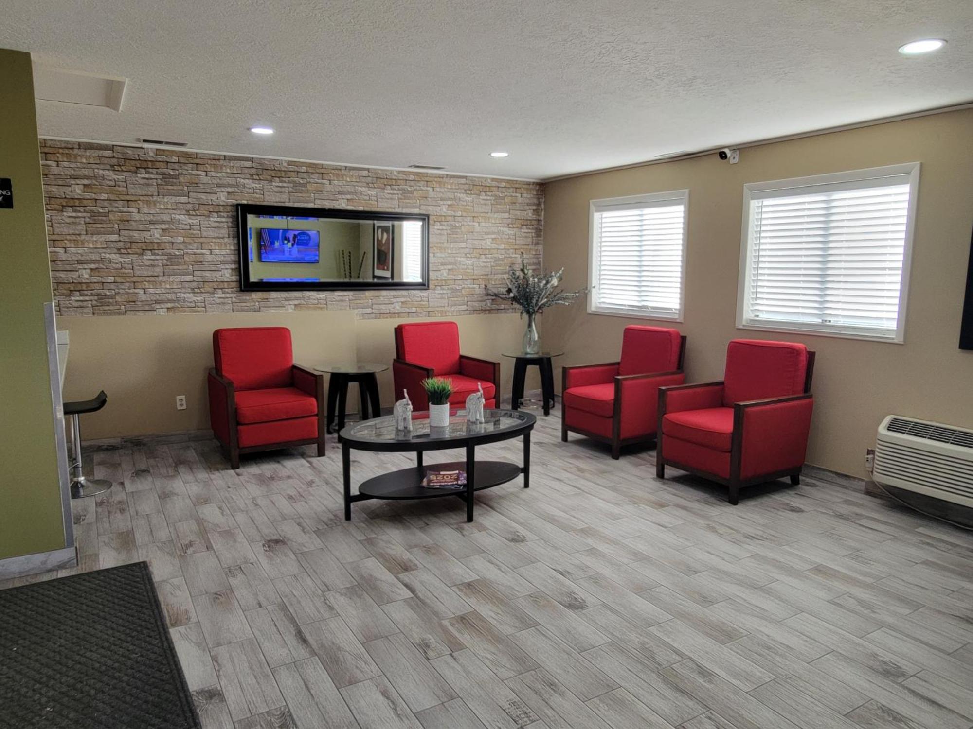 Hotel Super 8 By Wyndham Logan Extérieur photo